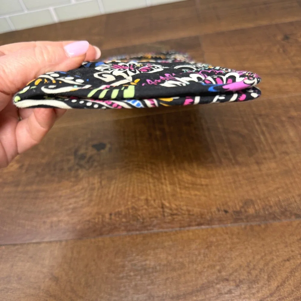 Vera Bradley Bandana Swirl Flat Curling Iron Travel Sleeve Case Cover